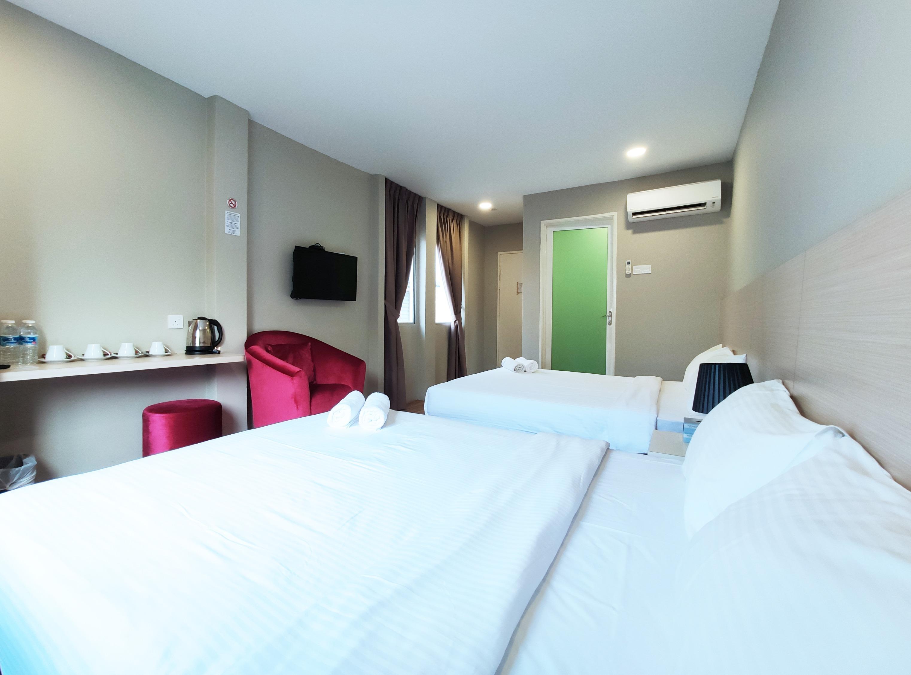 Princess Hotel Pontian Pontian Kecil Exterior photo