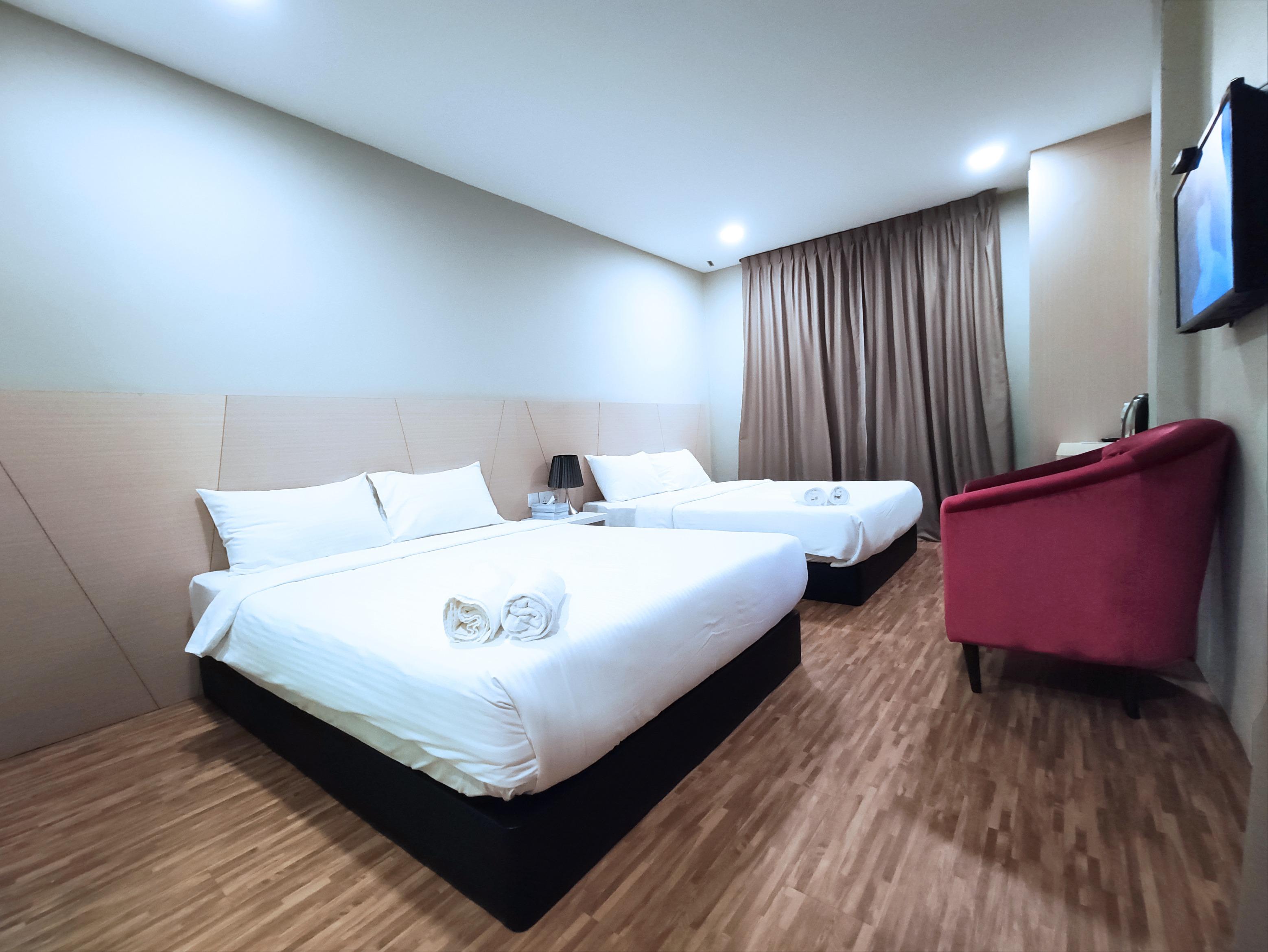 Princess Hotel Pontian Pontian Kecil Exterior photo