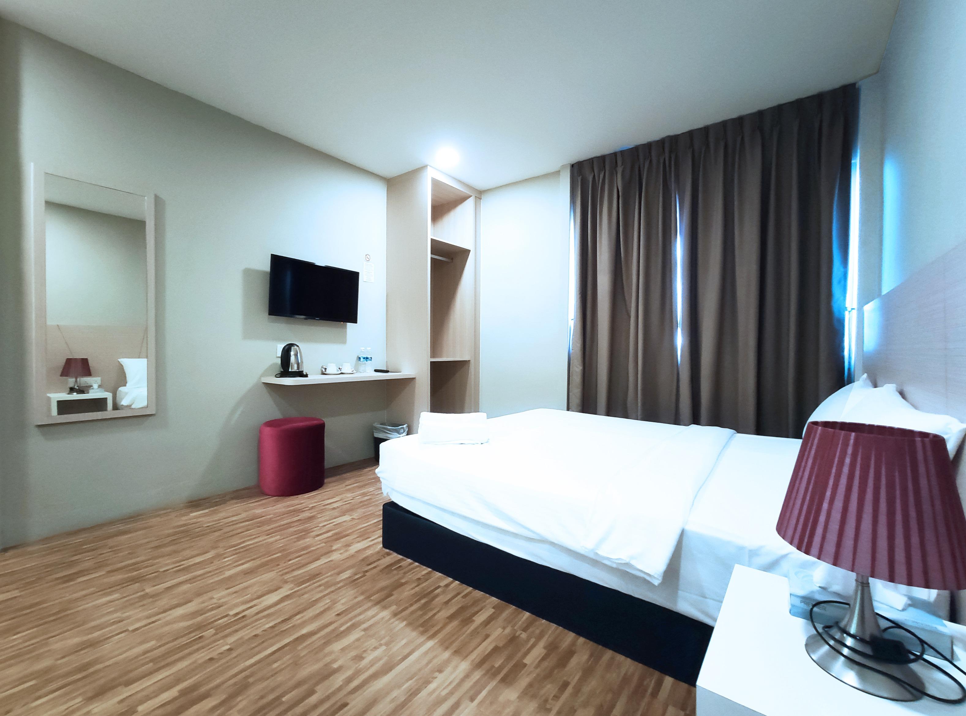 Princess Hotel Pontian Pontian Kecil Exterior photo