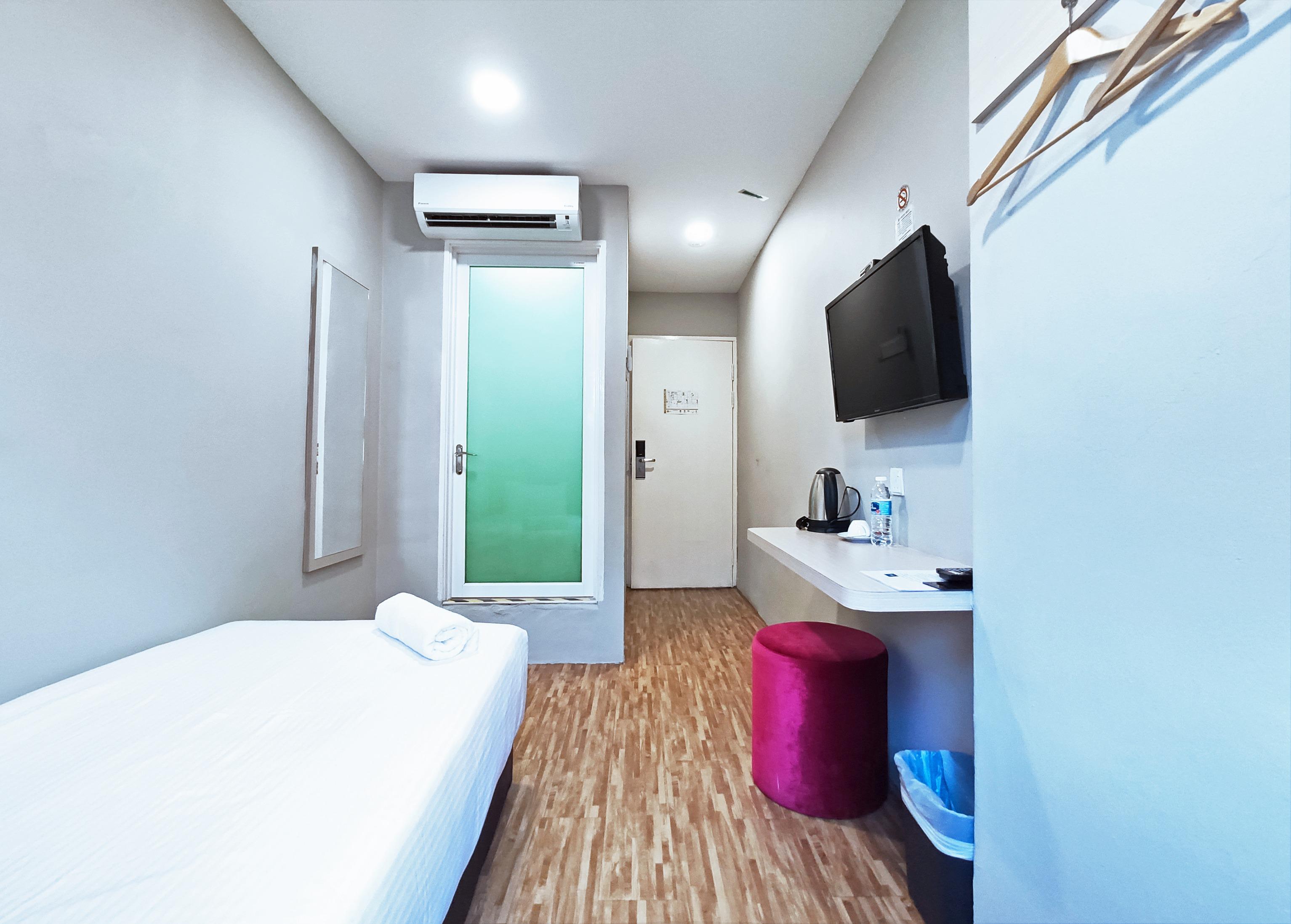 Princess Hotel Pontian Pontian Kecil Exterior photo