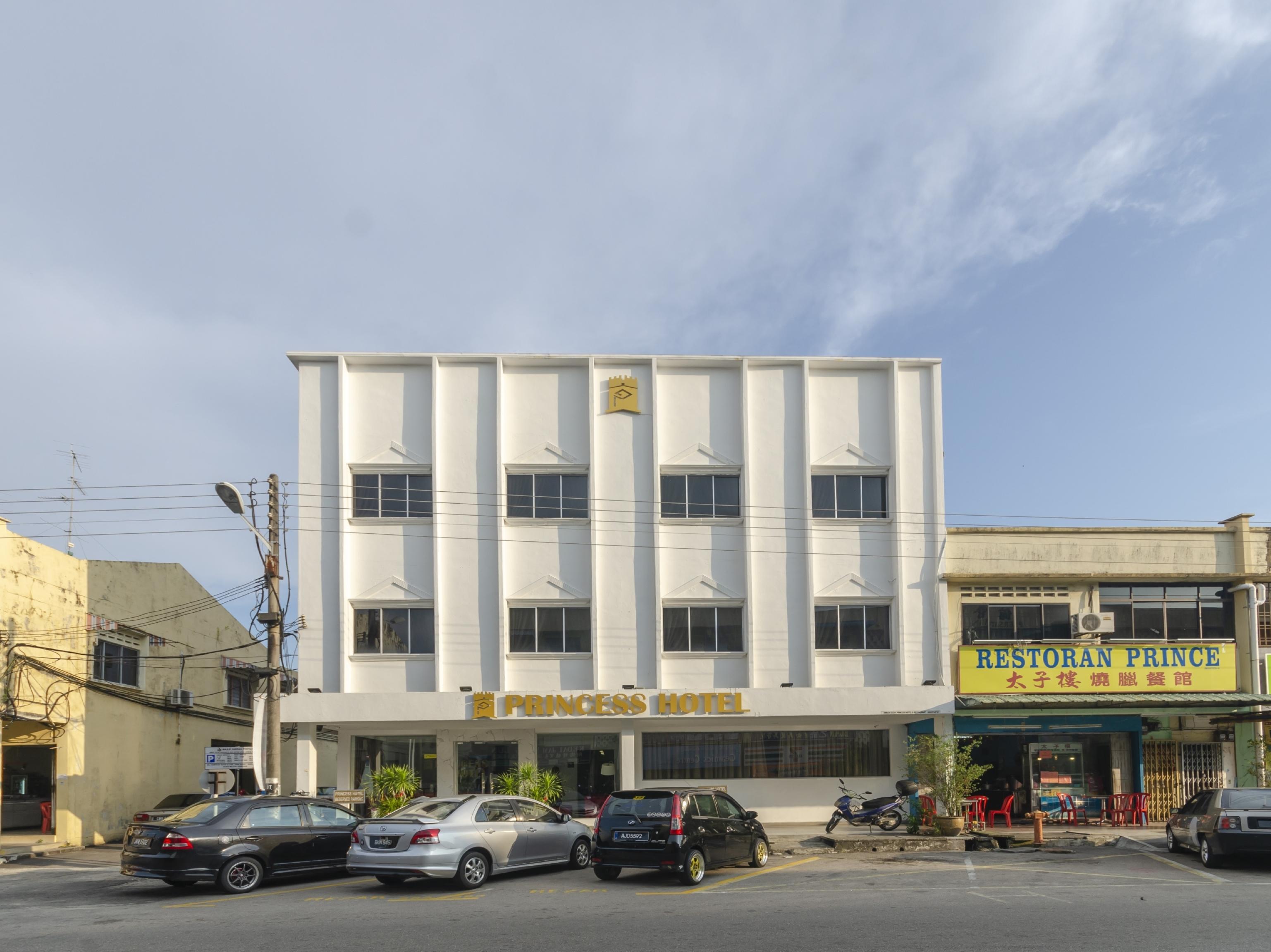 Princess Hotel Pontian Pontian Kecil Exterior photo