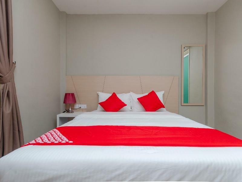 Princess Hotel Pontian Pontian Kecil Exterior photo