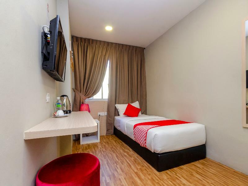 Princess Hotel Pontian Pontian Kecil Exterior photo